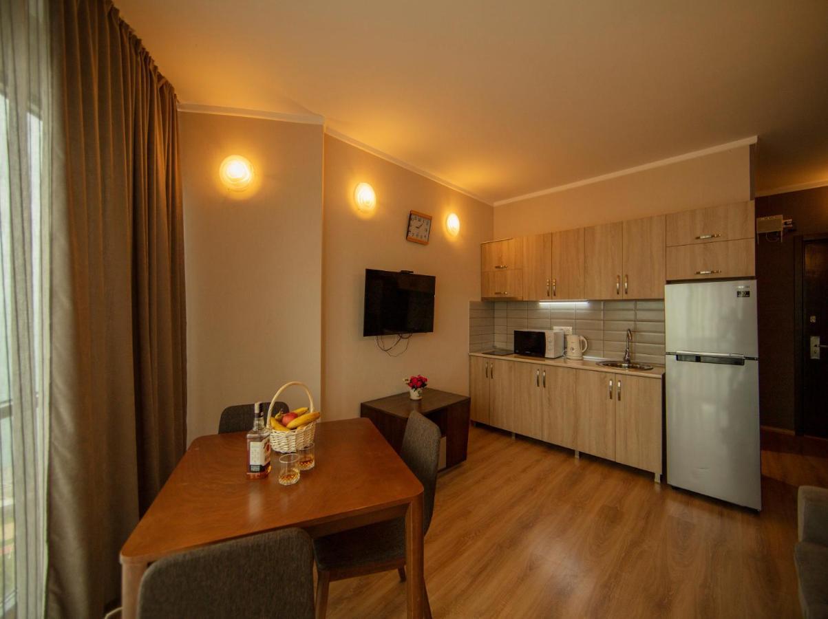 Tower Apartments Batumi Eksteriør billede