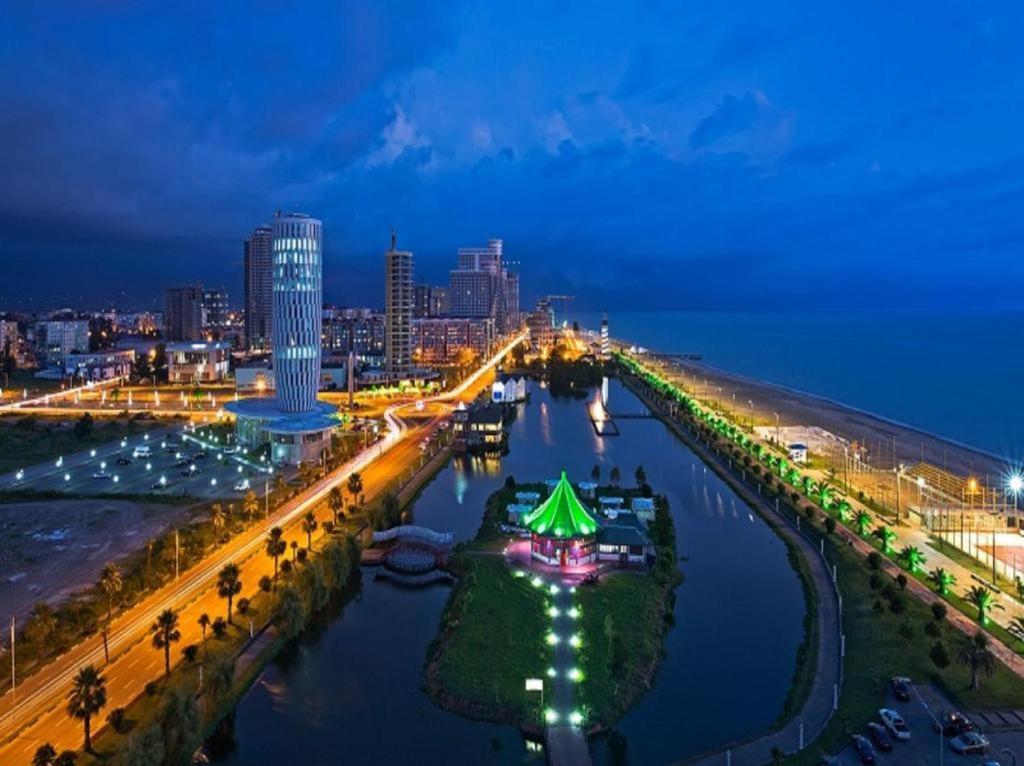 Tower Apartments Batumi Eksteriør billede