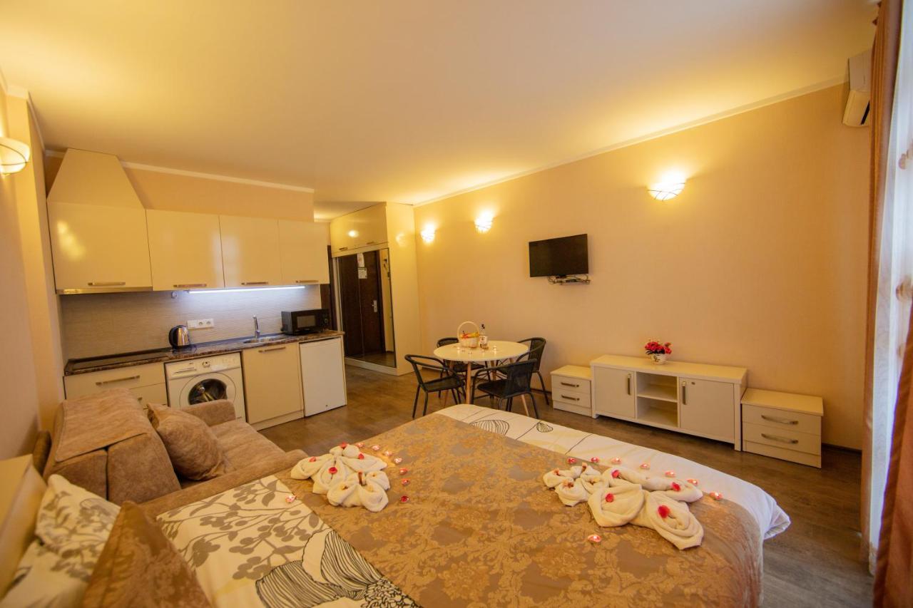 Tower Apartments Batumi Eksteriør billede