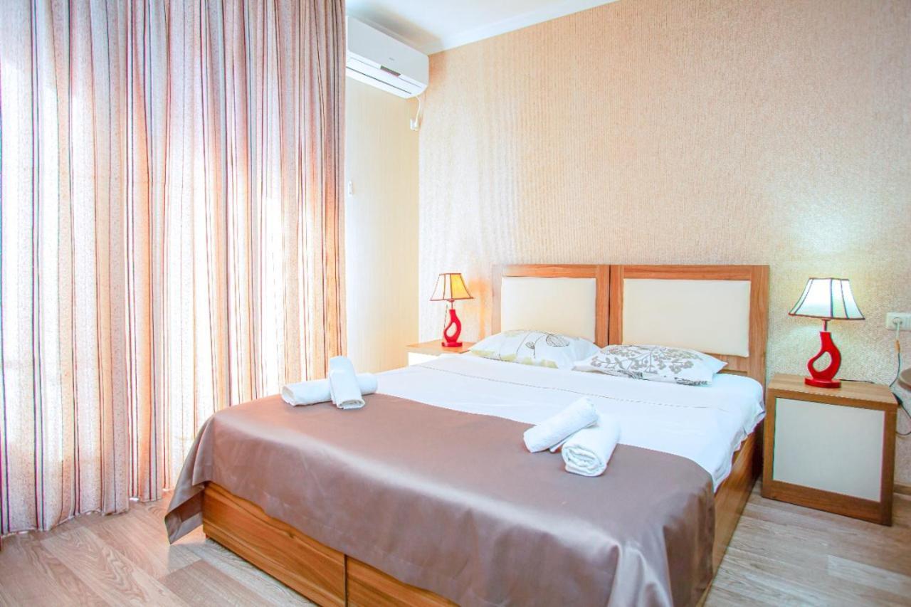 Tower Apartments Batumi Eksteriør billede