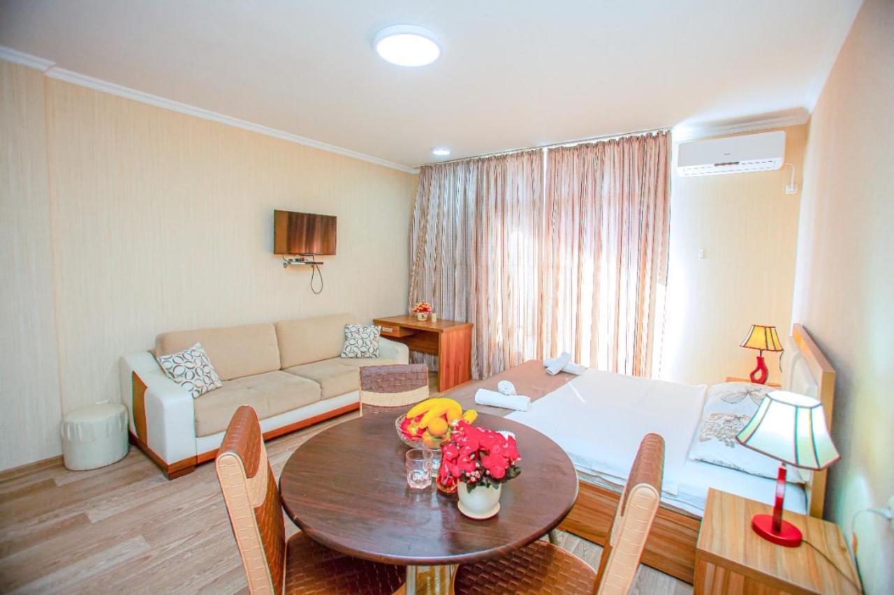 Tower Apartments Batumi Eksteriør billede