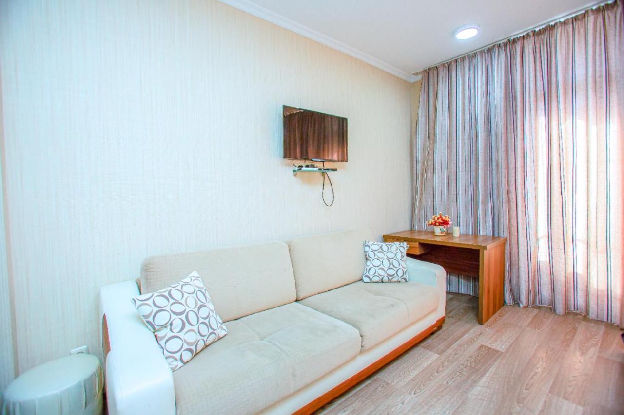 Tower Apartments Batumi Eksteriør billede